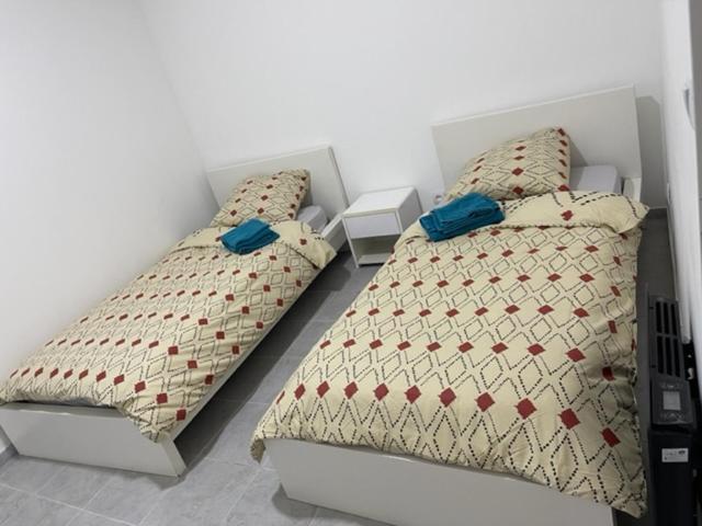 Rdc - Appartement F3 Villiers Le Bel 95 Proche De Paris Roissy Bagian luar foto