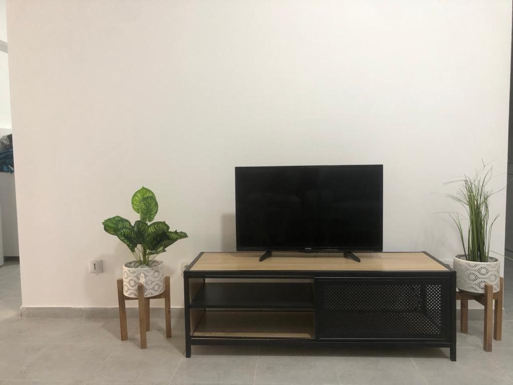 Rdc - Appartement F3 Villiers Le Bel 95 Proche De Paris Roissy Bagian luar foto